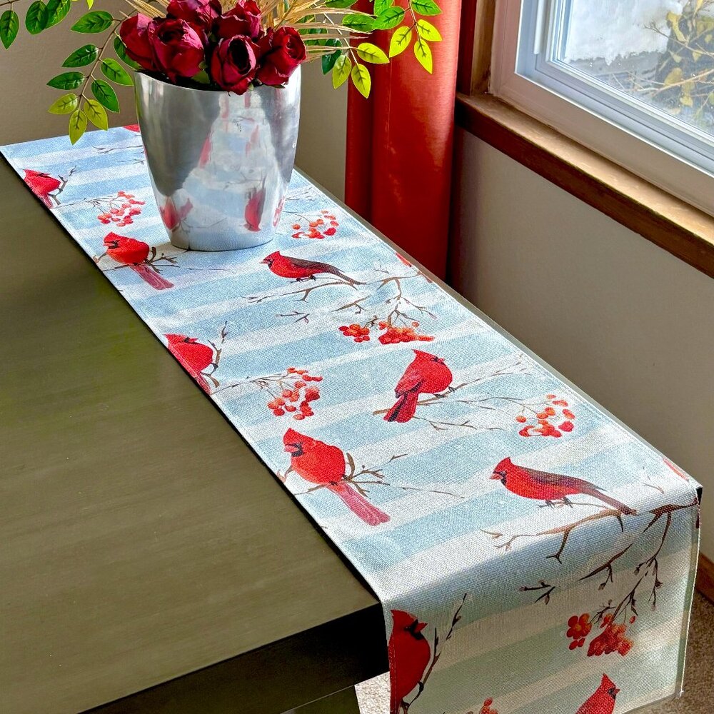 Christmas Winter Nature Cardinals Red Birds Berries 72" Linen Table Runner New